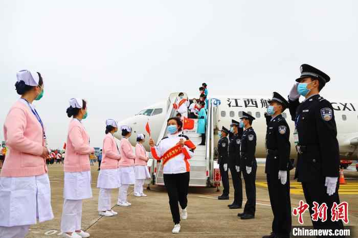 369名队员凯旋！江西对口支援随州医疗防疫队返赣